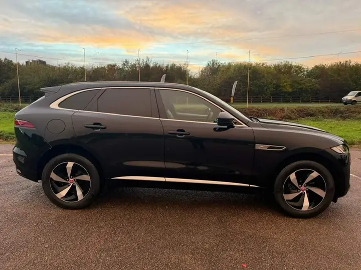Jaguar F-Pace 2023 photo 4