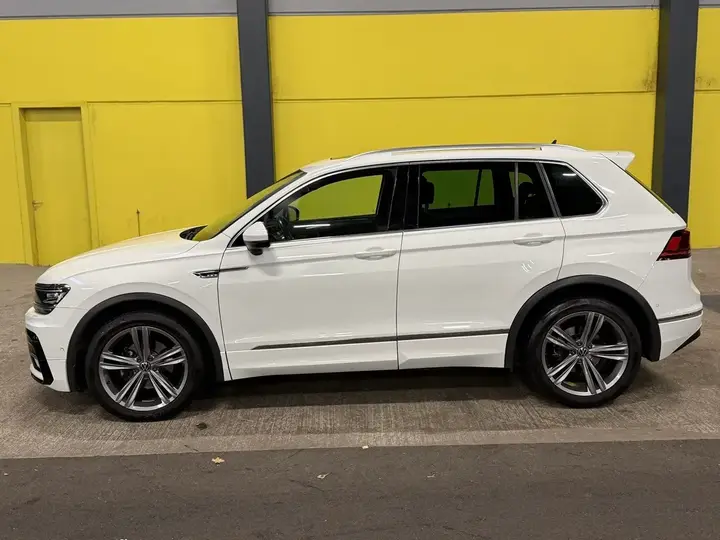 Volkswagen Tiguan 2016 photo 2
