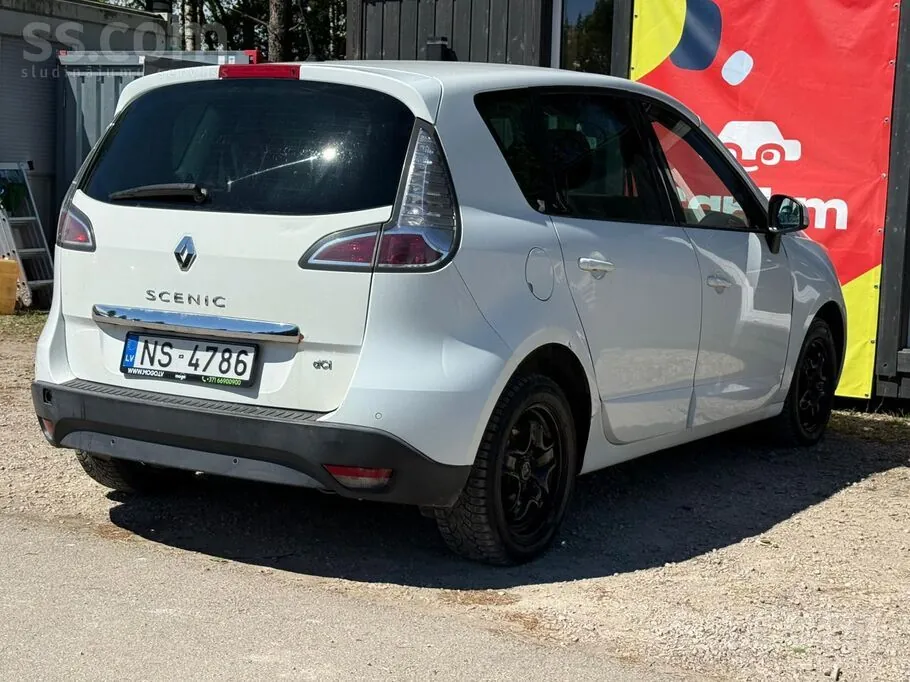 Renault Grand Scenic 2012 photo 5