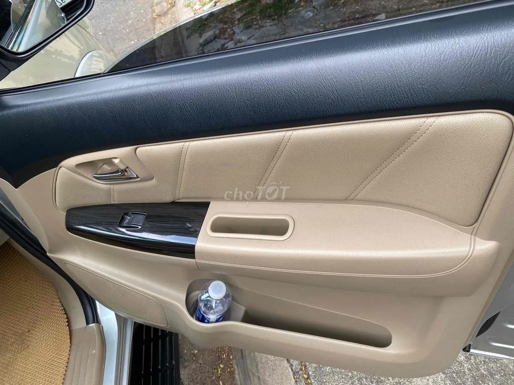 Toyota Fortuner 2014 photo 4