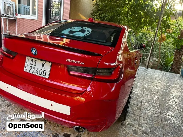 BMW 3 Series 2024 photo 3