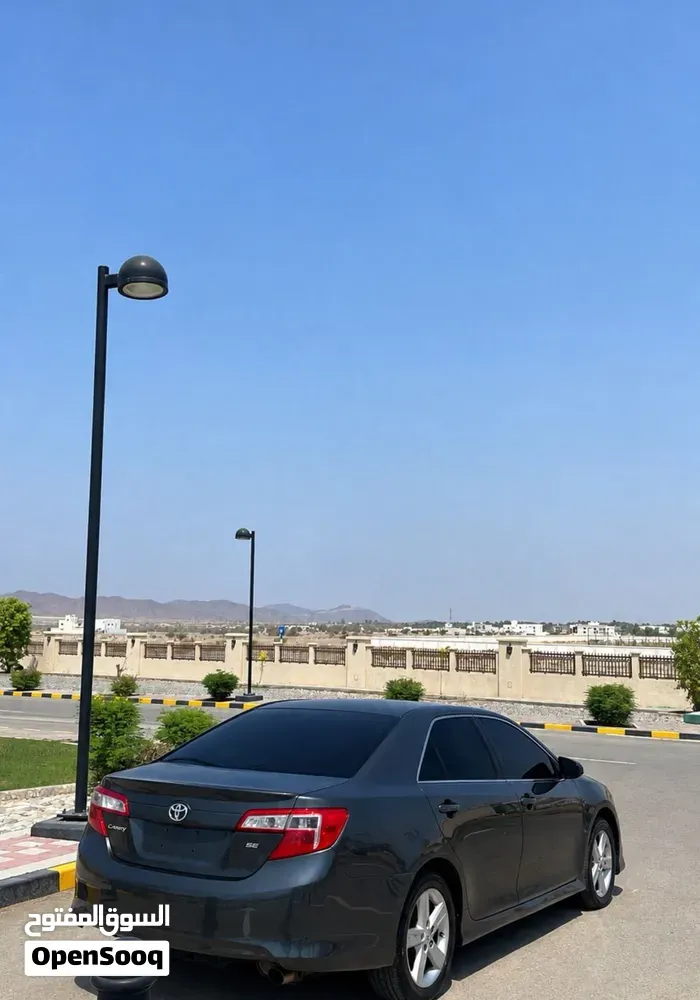 Toyota Camry 2013 photo 2