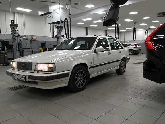 Volvo 850 1994 photo 2