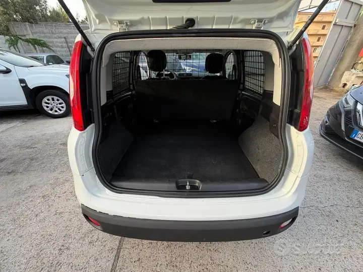 Fiat Panda 2018 photo 5