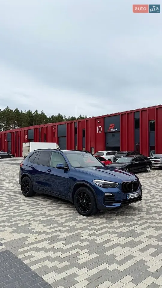 BMW X5 2019 photo 2
