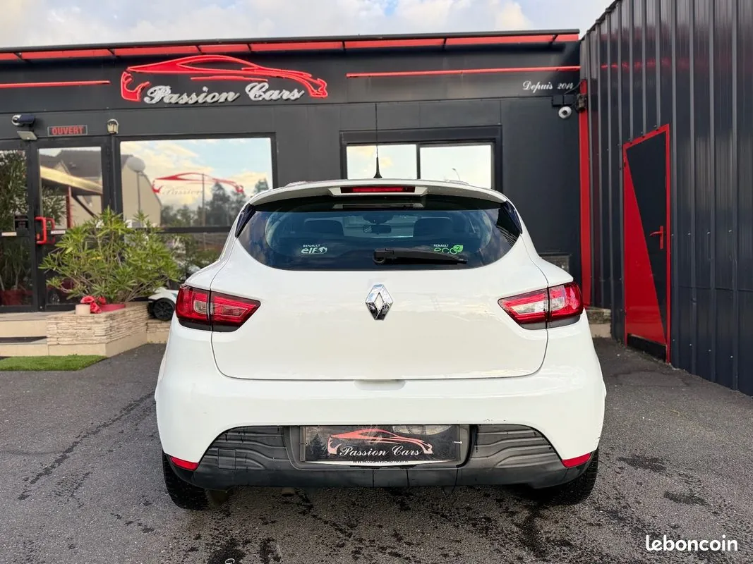 Renault Clio 2016 photo 5