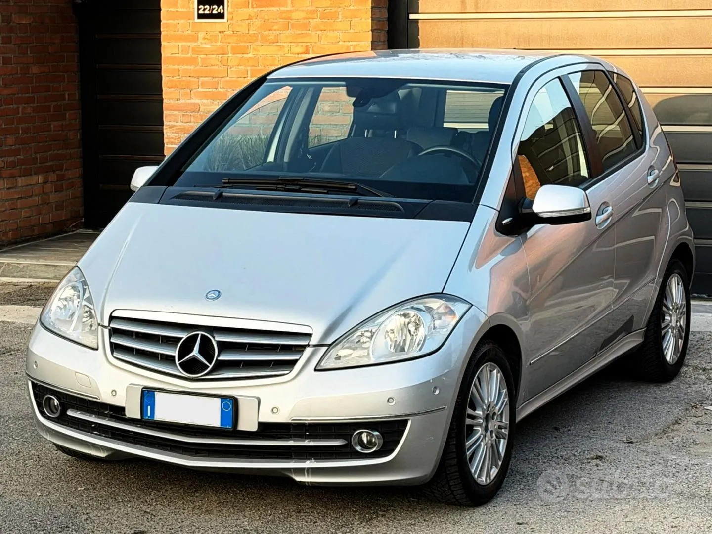 Mercedes-Benz A180 2009 photo 3