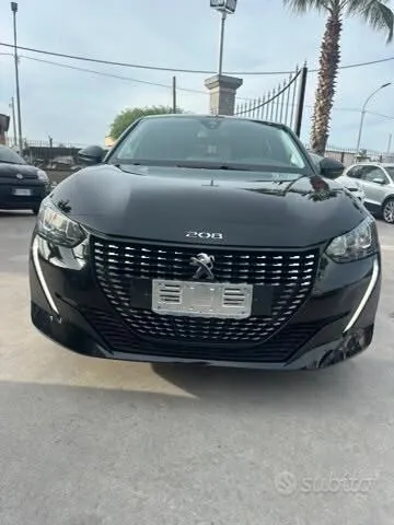 Peugeot 208 2022 photo 2