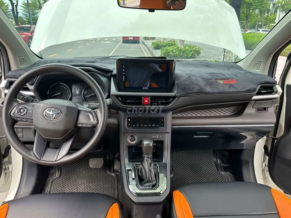 Toyota Avanza 2024 photo 2