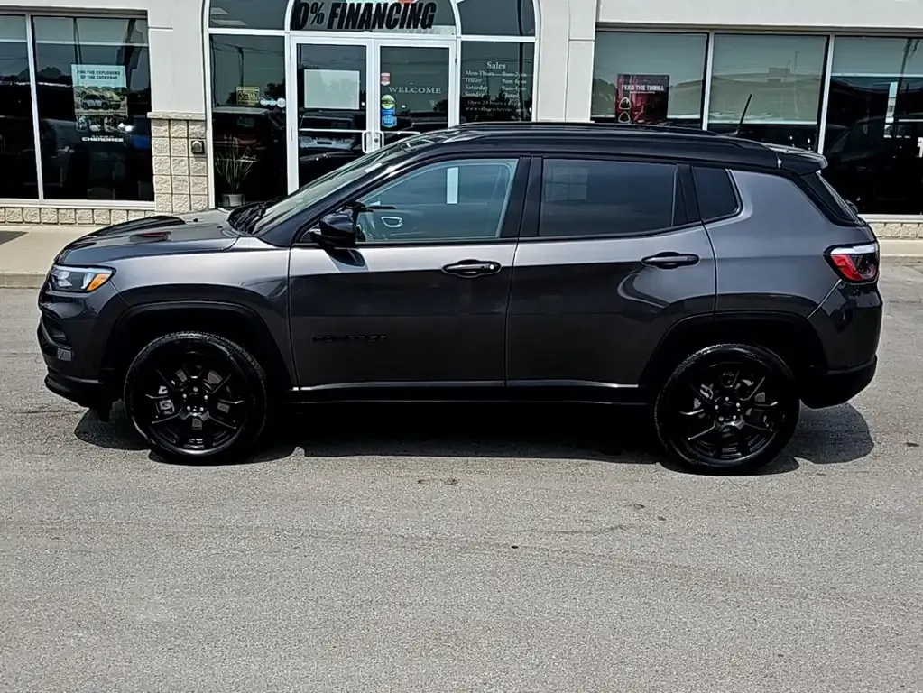 Jeep Compass 2023 photo 2