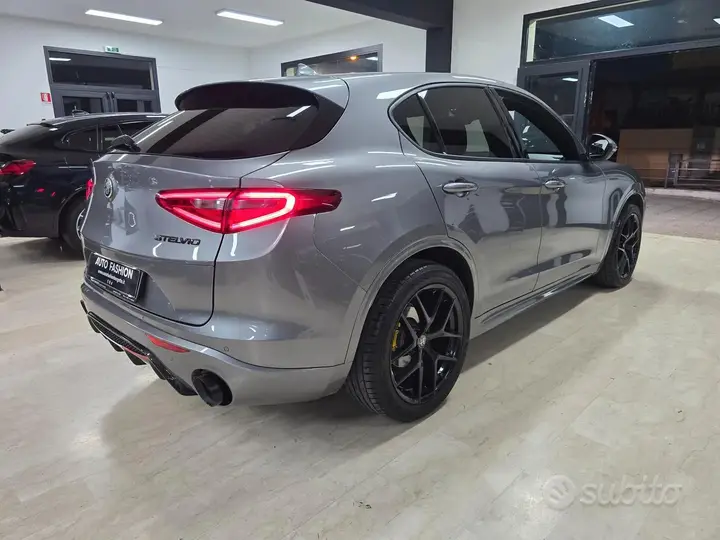 Alfa Romeo Stelvio 2021 photo 5