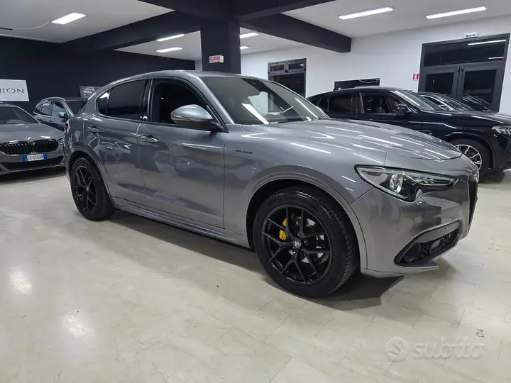 Alfa Romeo Stelvio 2021 photo 4