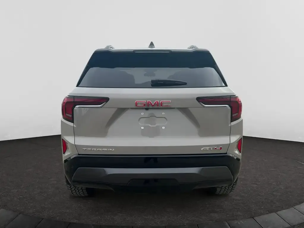 GMC Terrain 2027 photo 4