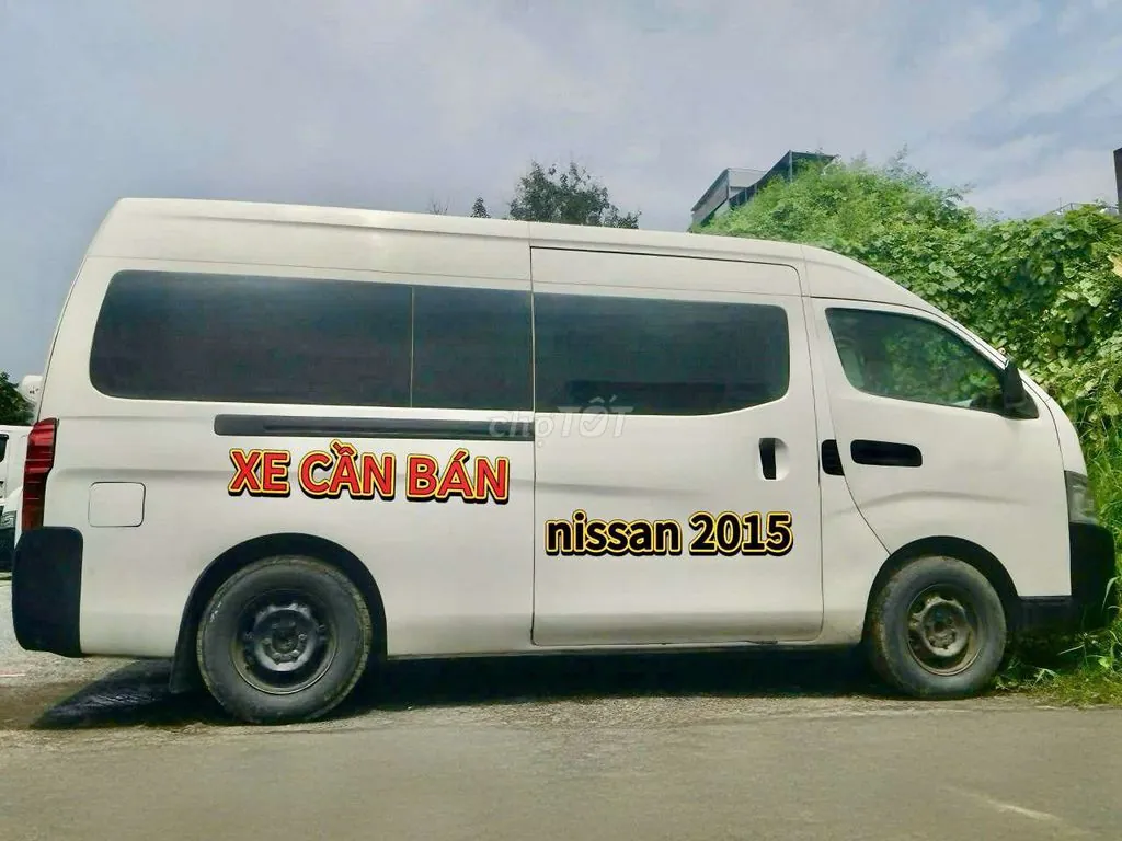 Nissan Urvan