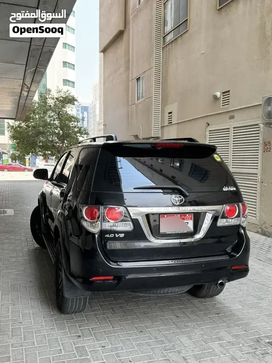 Toyota Fortuner 2015 photo 2