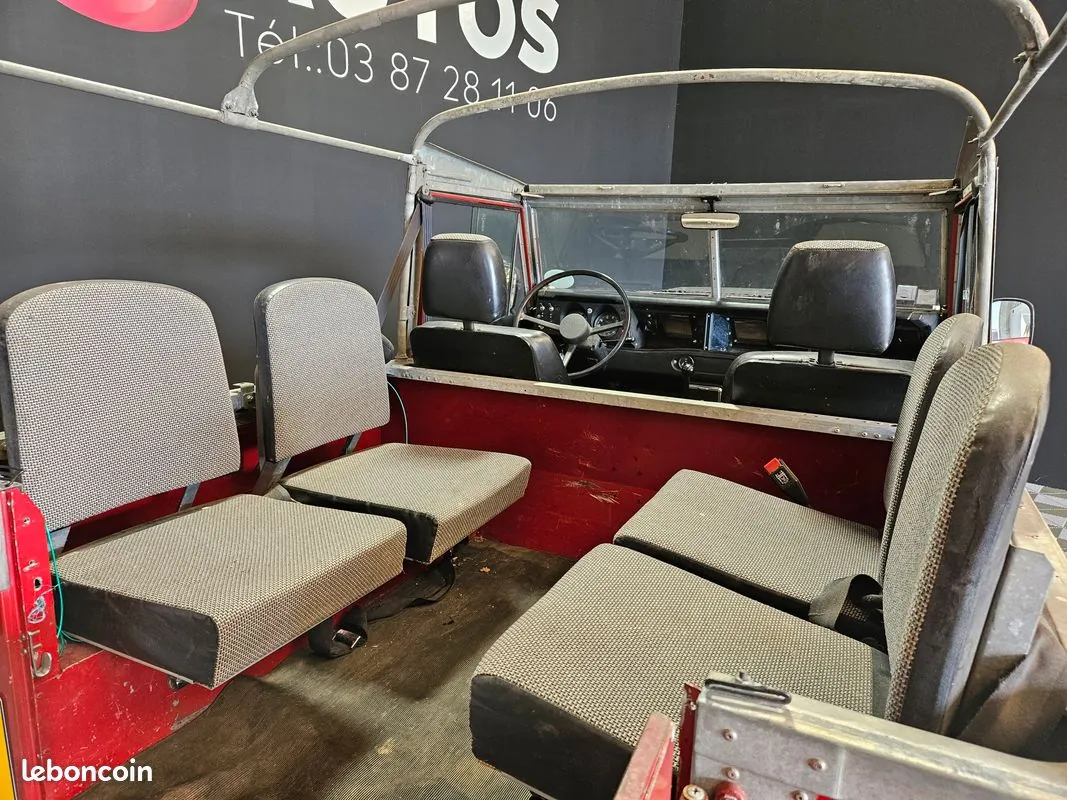 Land Rover Defender 1983 photo 5