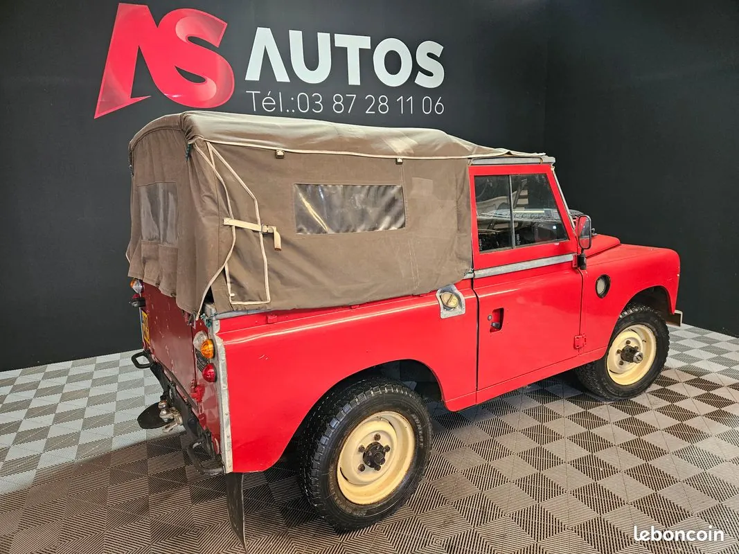 Land Rover Defender 1983 photo 2
