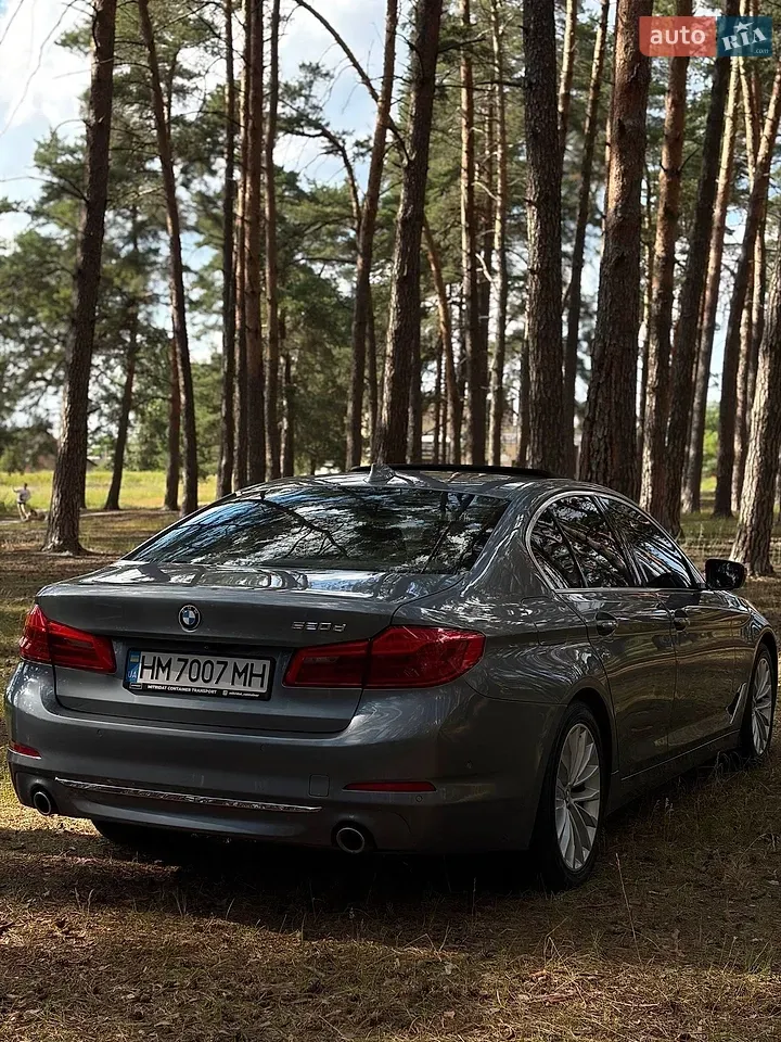 BMW 5 Series 2018 photo 2