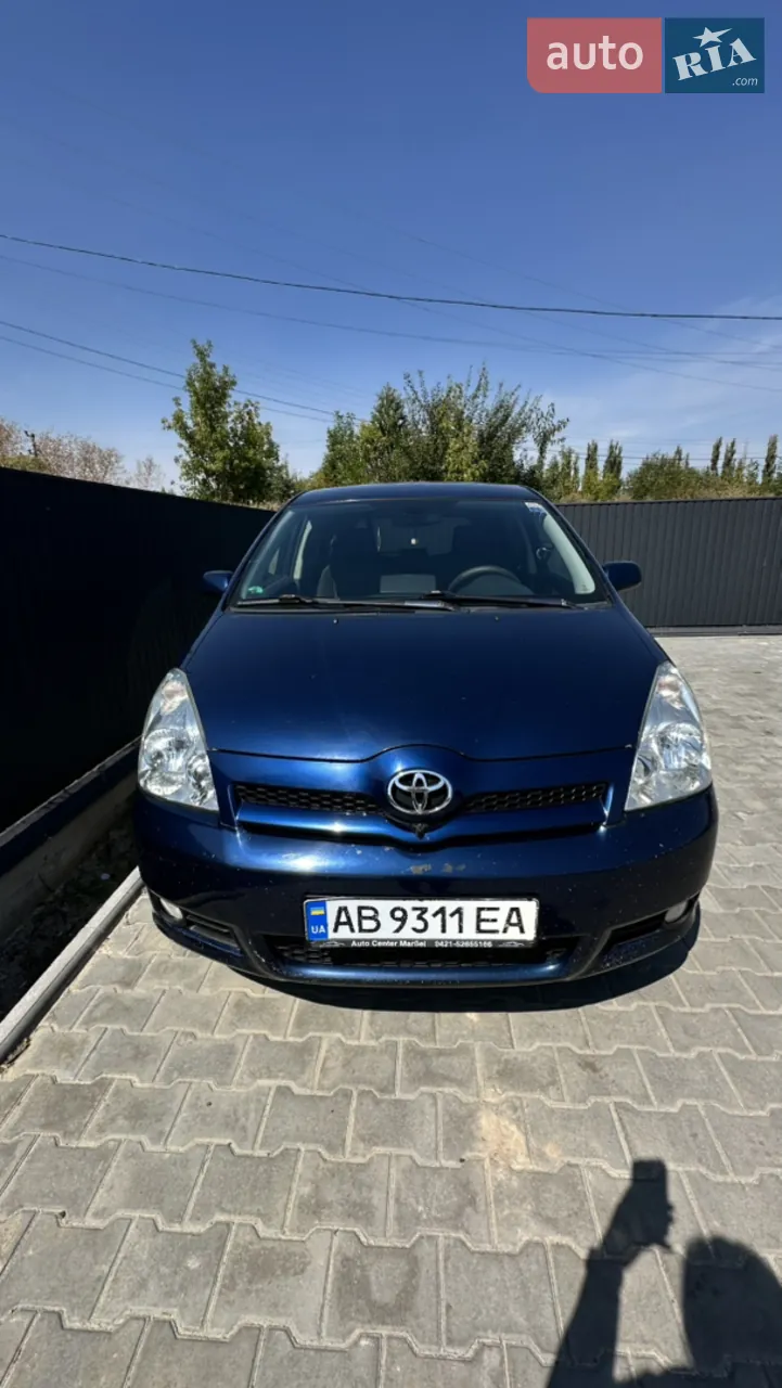 Toyota Corolla Verso 2006 photo 2