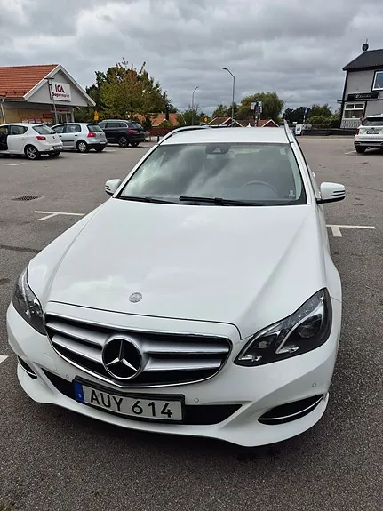 Mercedes-Benz E220 2015 photo 4