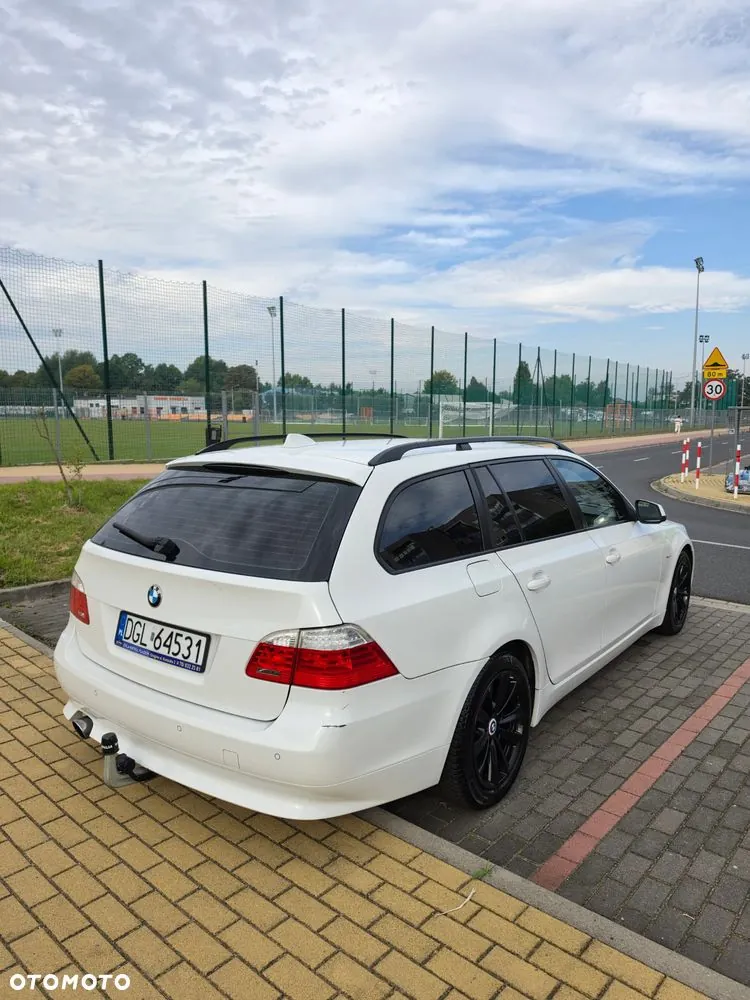 BMW Seria 5 2010 photo 3