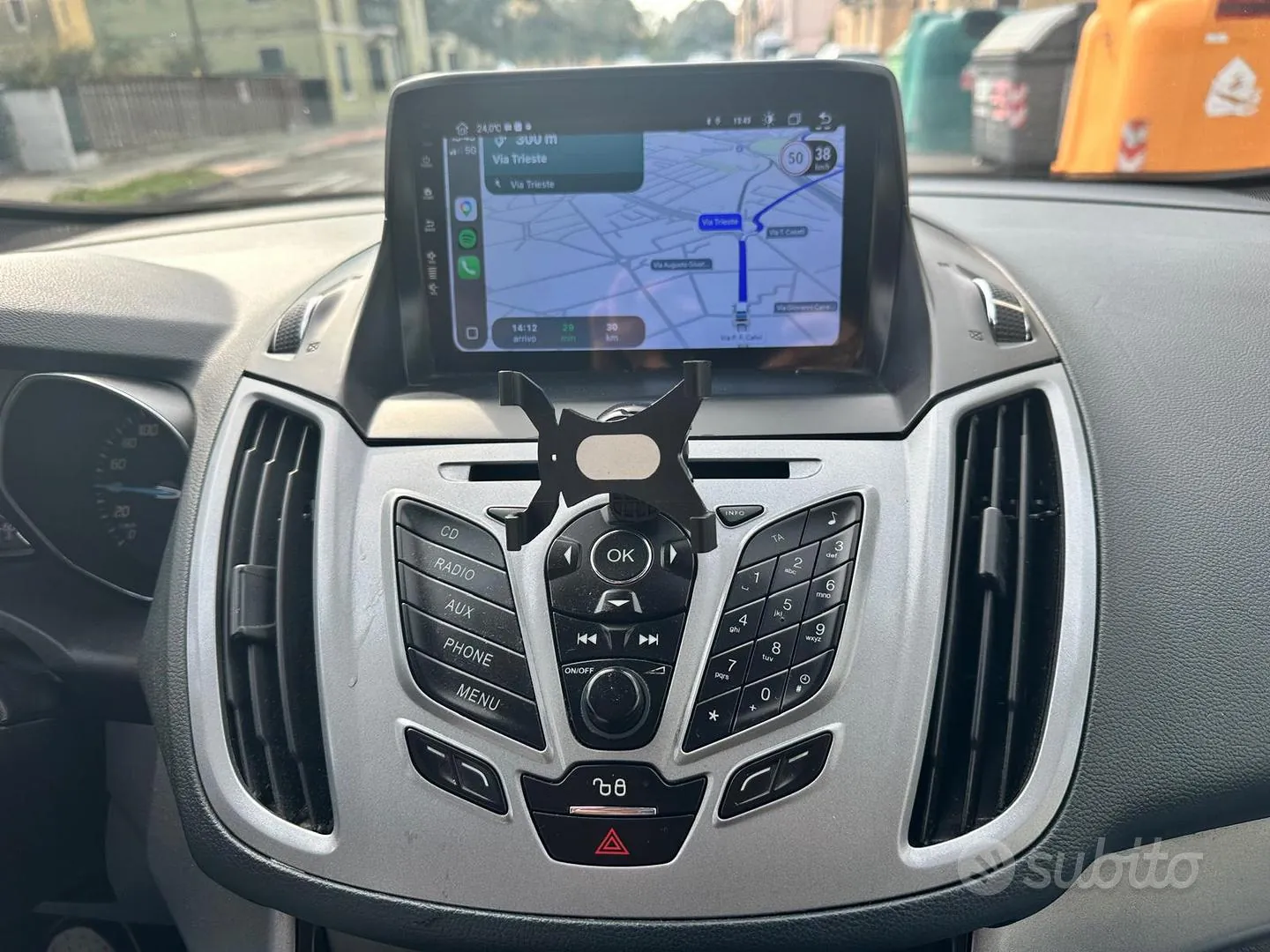 Ford C-Max 2014 photo 5
