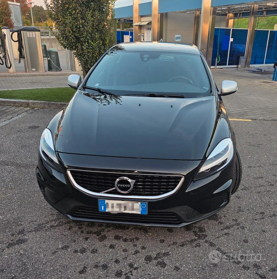 Volvo V40 2019 photo 4