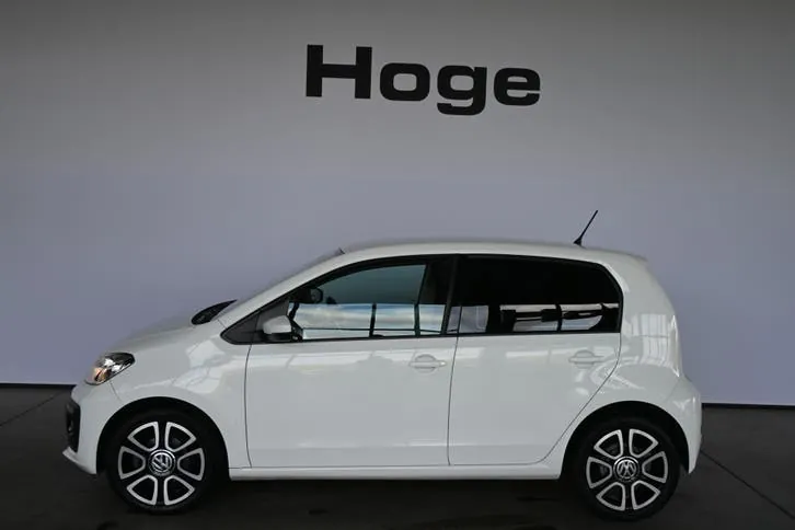 Volkswagen Up 2016 photo 3