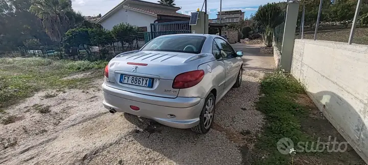 Peugeot 206 2005 photo 2