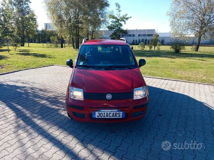 Fiat Panda 2011 photo 2