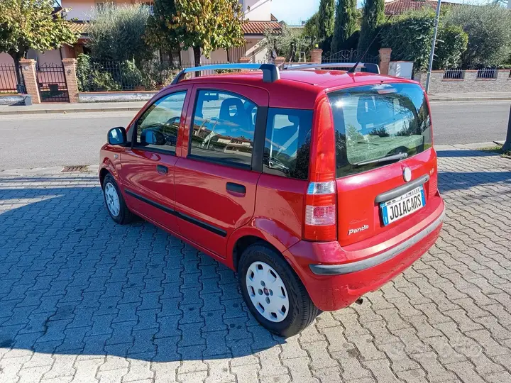 Fiat Panda 2011 photo 4