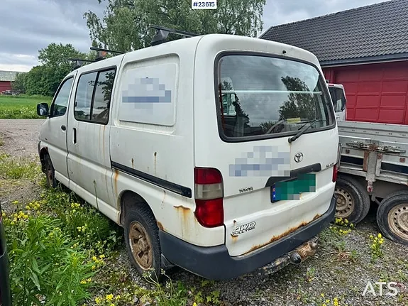 Toyota Hiace 2007 photo 3
