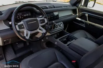 Land Rover Defender 2021 photo 3