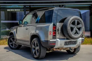 Land Rover Defender 2021 photo 2