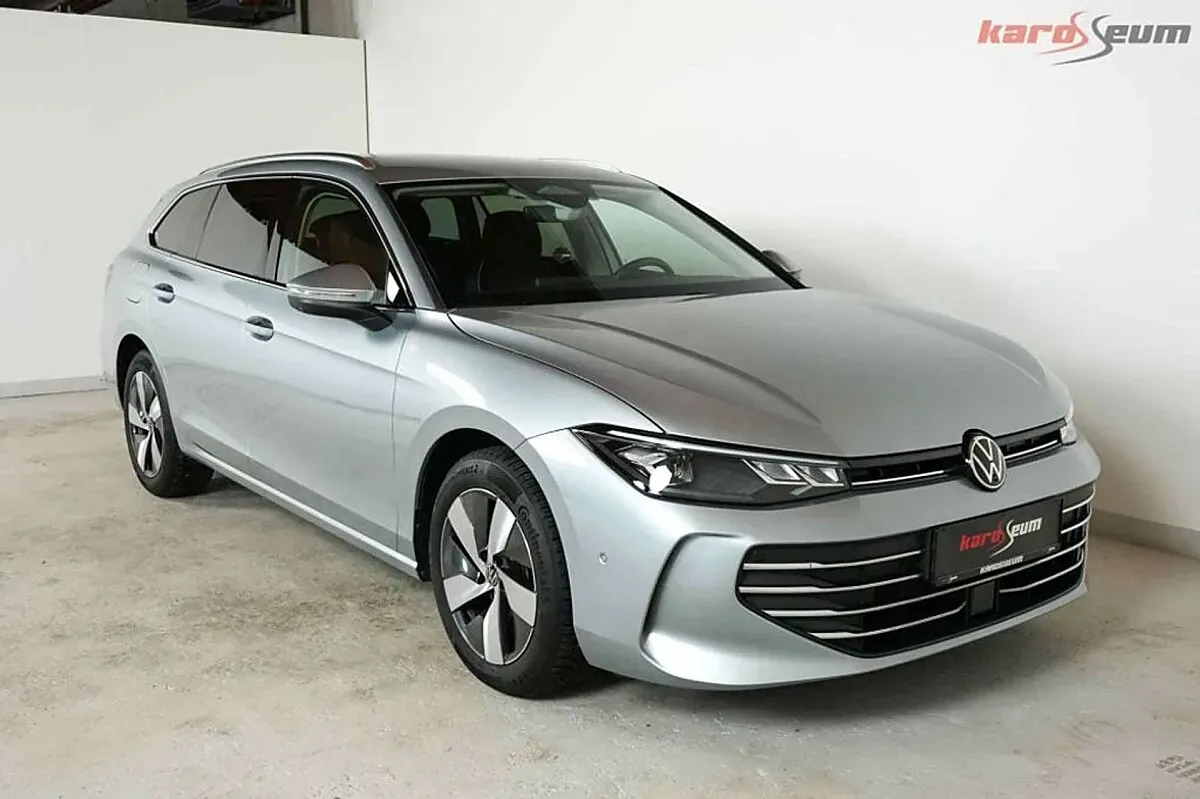 Volkswagen Passat 2025 photo 3