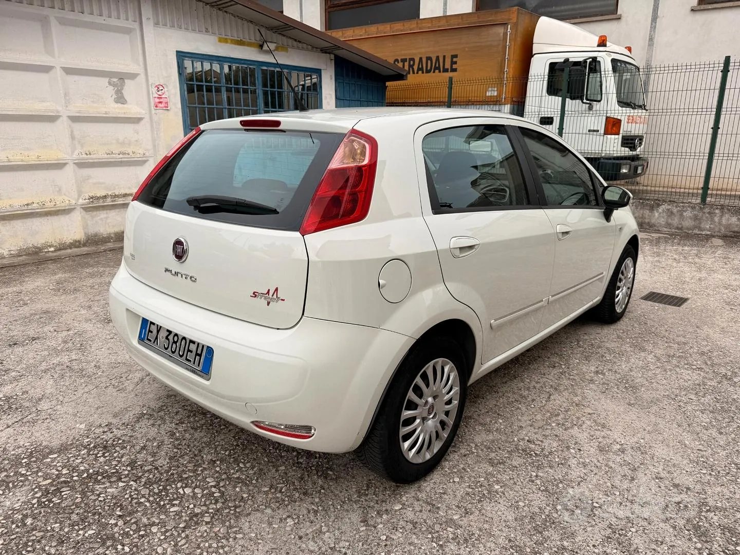 Fiat Punto Evo 2014 photo 4