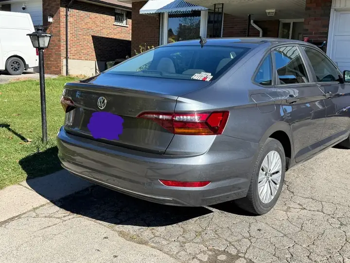 Volkswagen Jetta 2019 photo 2