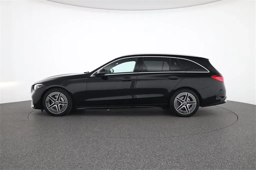 Mercedes-Benz C-Class 2025 photo 2