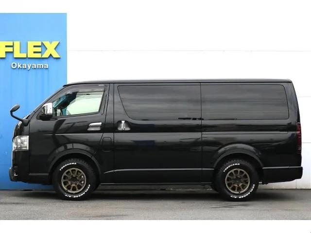 Toyota Hiace 2024 photo 3