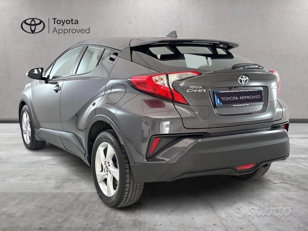 Toyota C-Hr 2018 photo 5