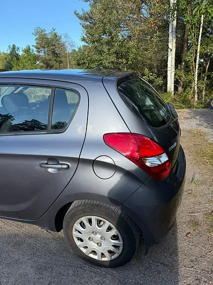Hyundai I20 2011 photo 4