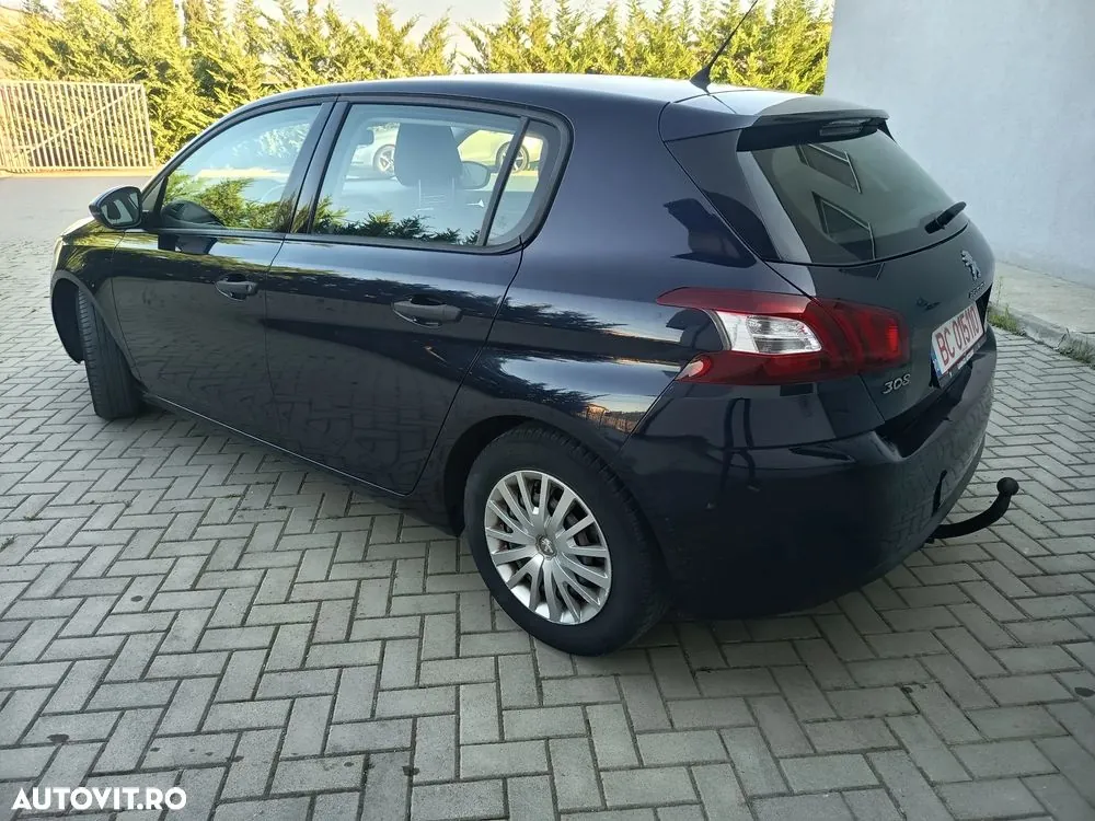Peugeot 308 2013 photo 3