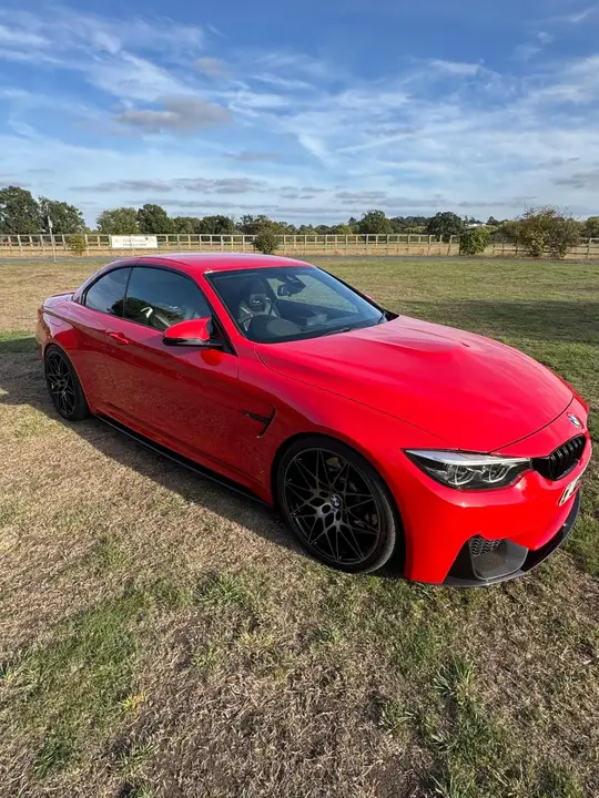 BMW M4 2018 photo 2