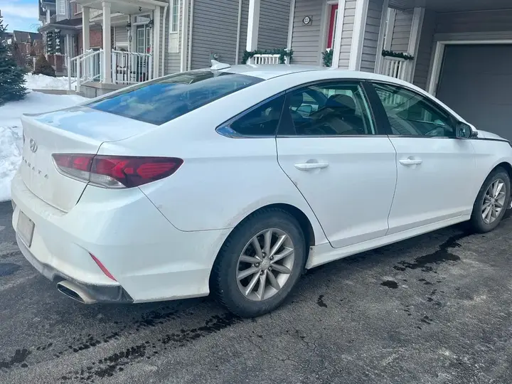 Hyundai Sonata 2018 photo 2