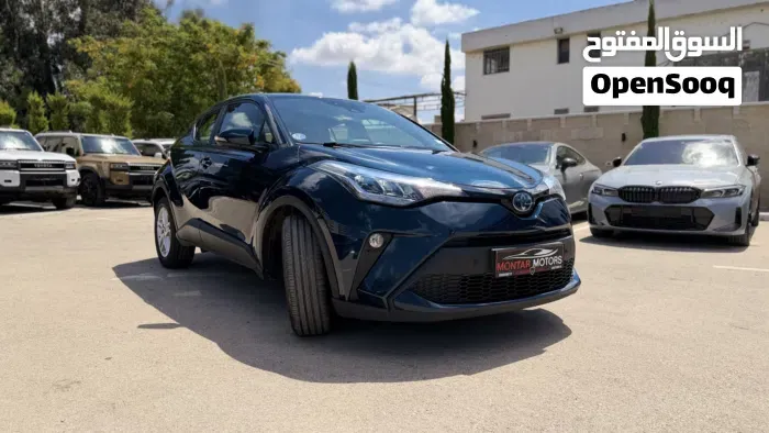 Toyota C-Hr 2023 photo 3