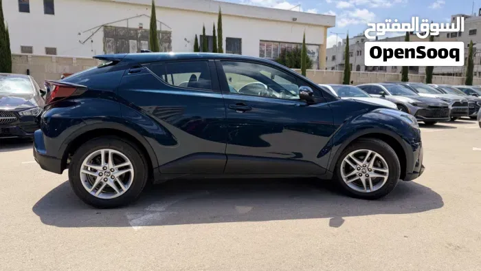 Toyota C-Hr 2023 photo 4