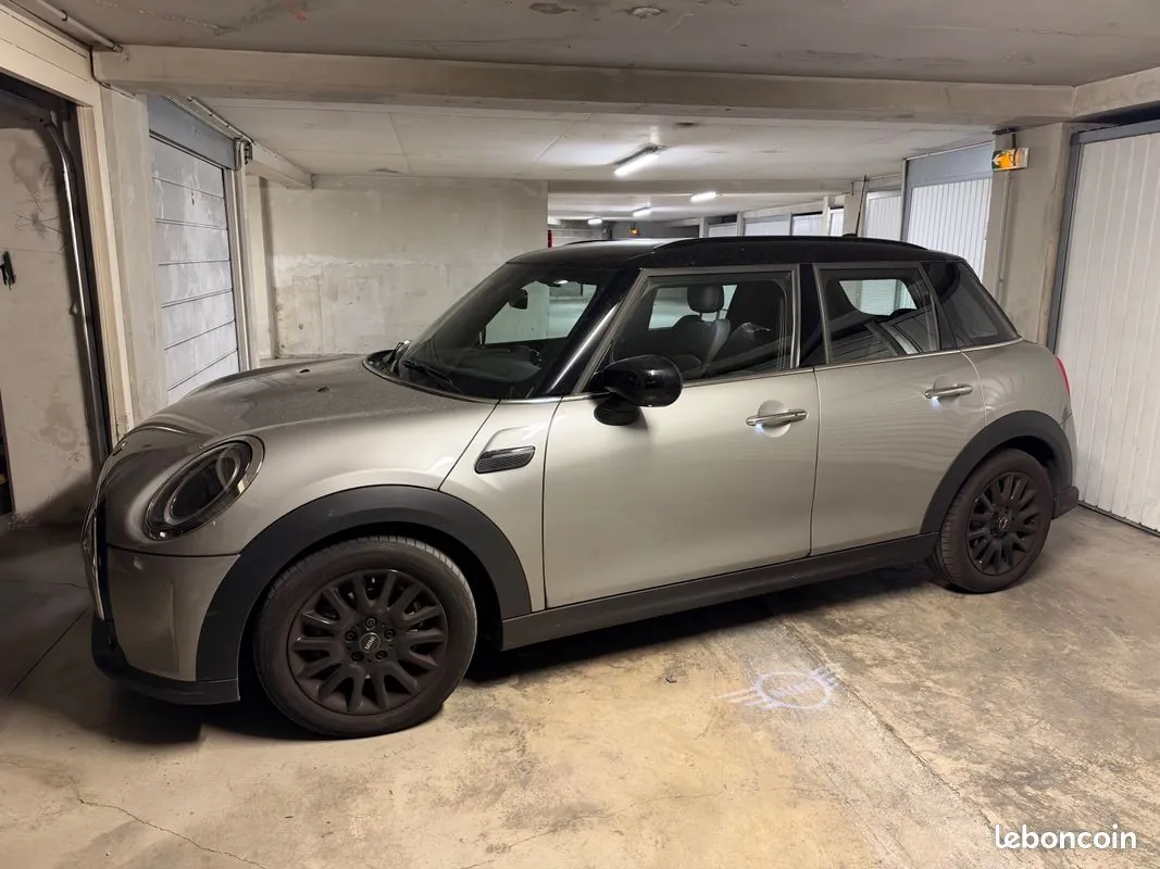 Mini Mini Cooper 2023 photo 2