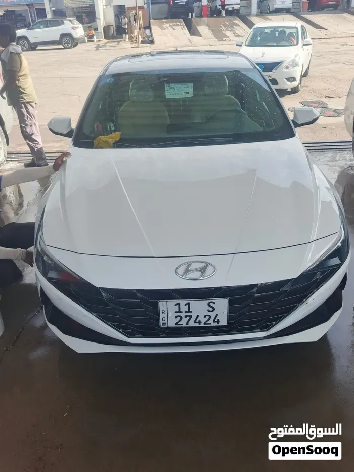 Hyundai Elantra 2023 photo 3