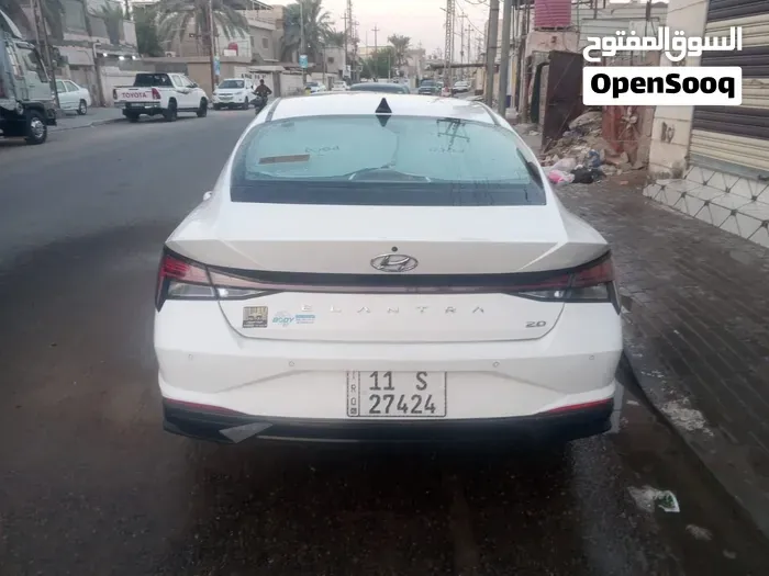 Hyundai Elantra 2023 photo 2