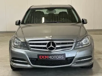 Mercedes-Benz C180 2011 photo 2